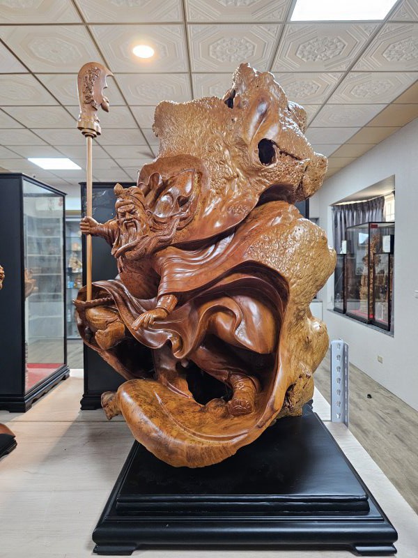 武聖關公 霸氣十足