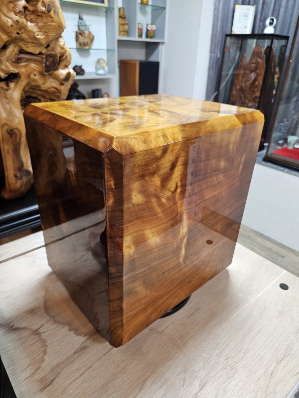 金磚財庫 聚財納福