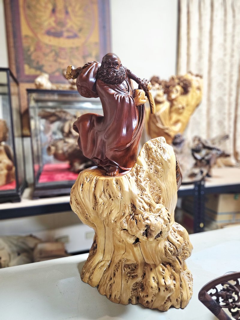 超然達摩 破除萬難