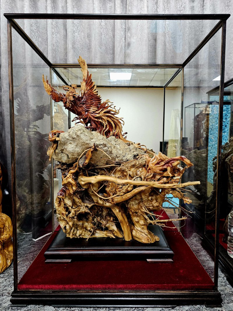 鳳凰磐石 浴火重生